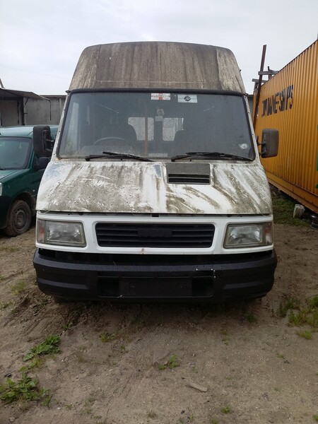 Iveco Daily 1999 m dalys