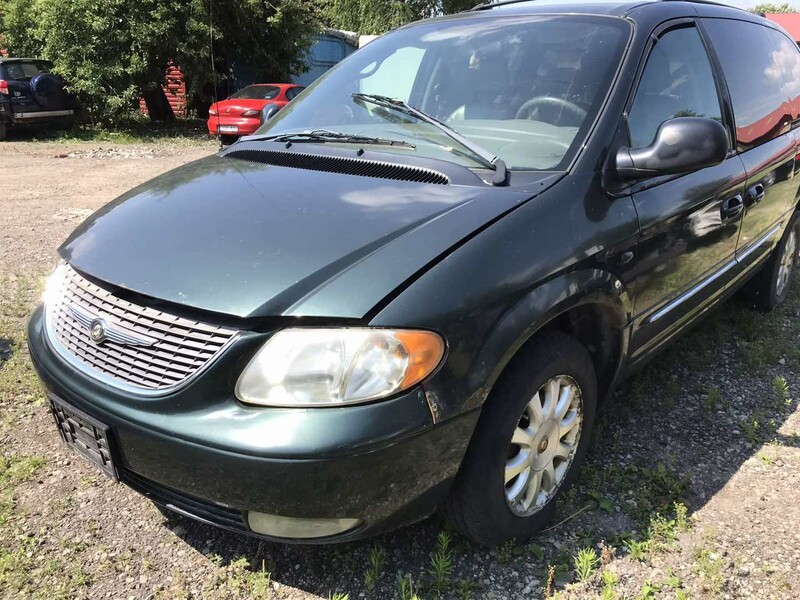 Nuotrauka 2 - Chrysler Town & Country 2001 m dalys