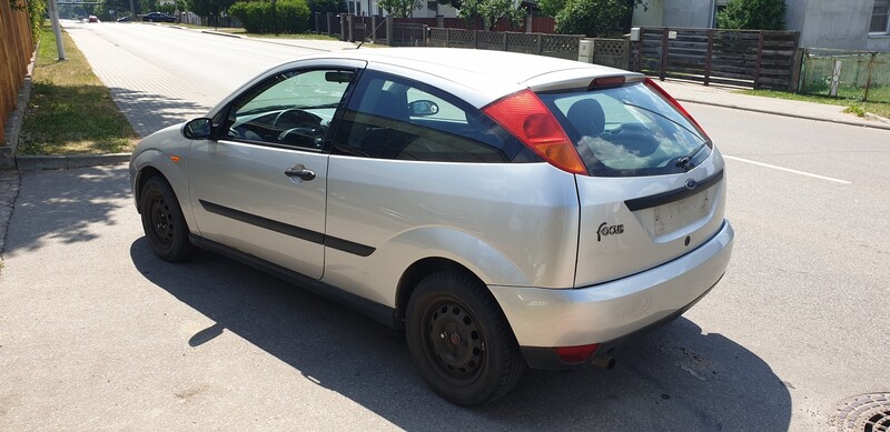 Photo 7 - Ford Focus 74 kW 2000 y parts