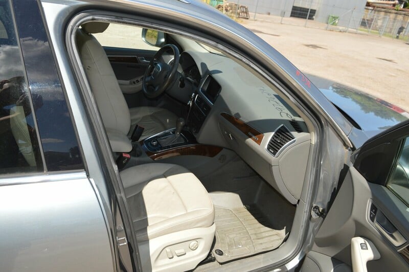 Photo 7 - Audi Q5 2010 y parts