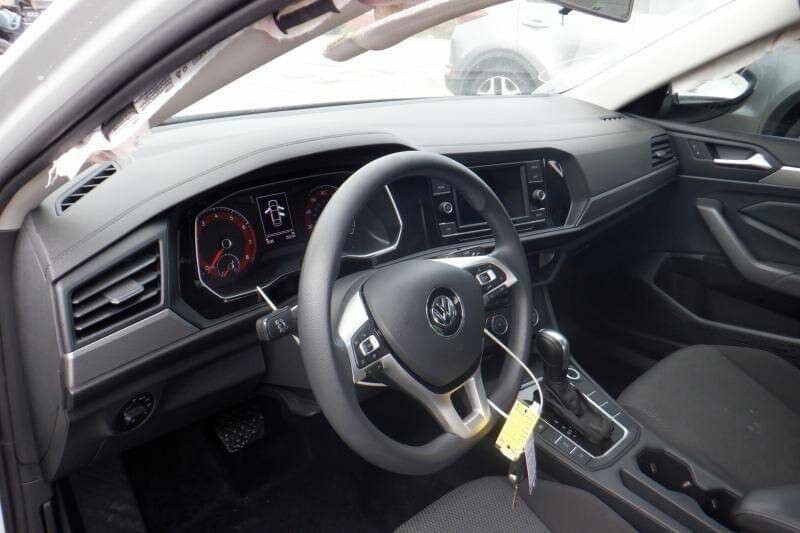 Фотография 5 - Volkswagen Jetta 2019 г запчясти