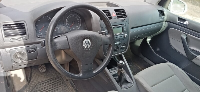 Nuotrauka 27 - Volkswagen Golf 2006 m dalys