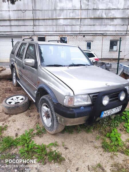 Photo 2 - Opel Frontera 1997 y parts