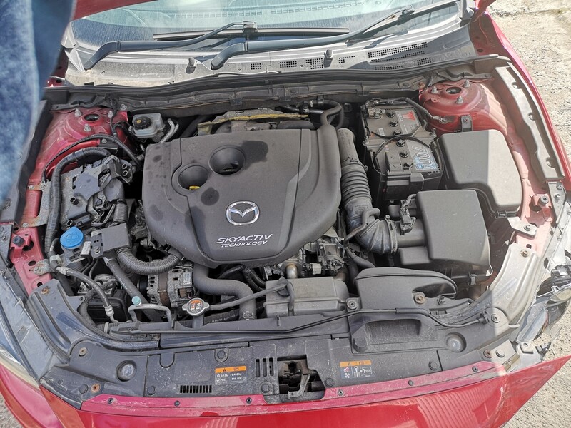 Photo 6 - Mazda 3 2014 y parts