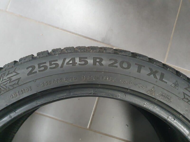 Photo 6 - Continental P530 Ice Contact2 R20 winter tyres passanger car