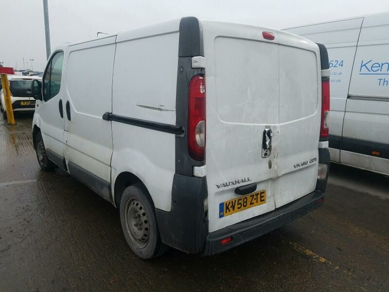 Photo 2 - Renault Trafic 2008 y parts