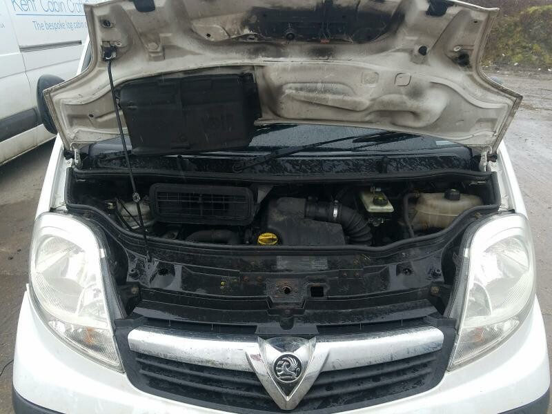 Photo 6 - Renault Trafic 2008 y parts