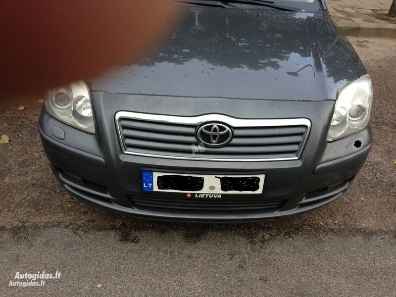 Toyota Avensis II d-cat 2006 y parts