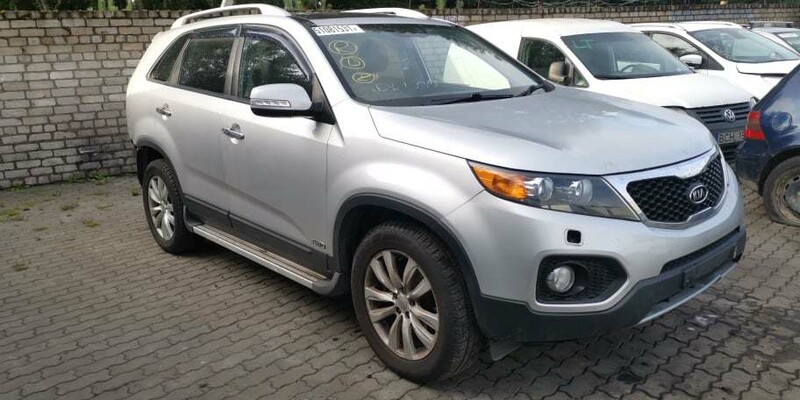 Kia Sorento 2010 г запчясти