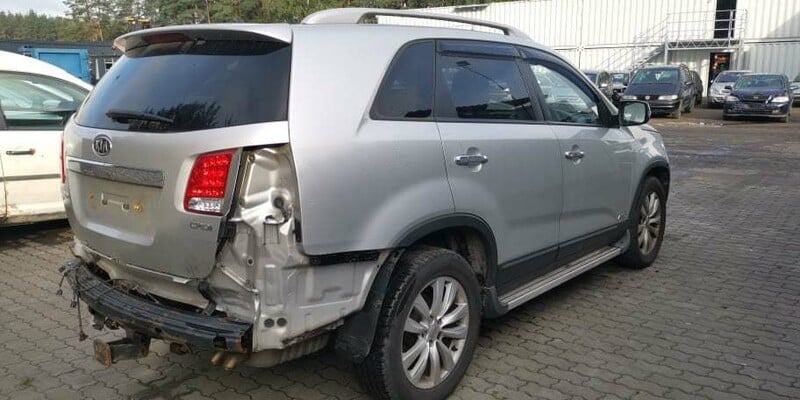 Фотография 4 - Kia Sorento 2010 г запчясти