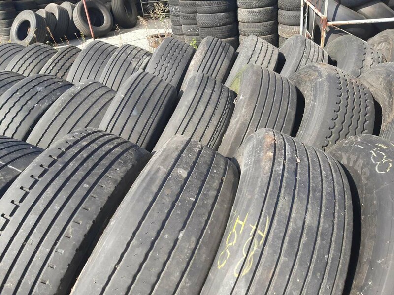 Photo 3 - R22.5 universal tyres trucks and buses