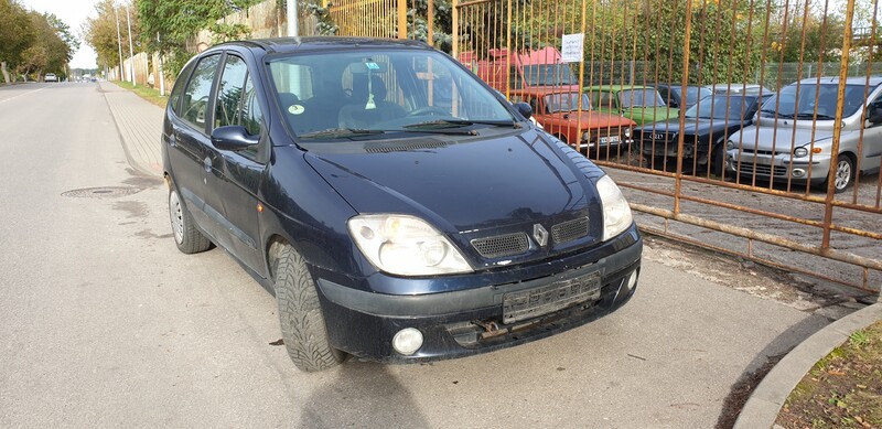 Renault Scenic 2000 y parts