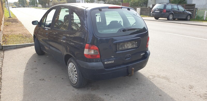 Nuotrauka 3 - Renault Scenic 2000 m dalys