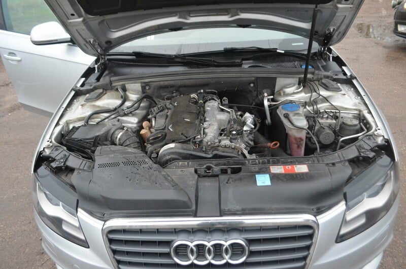 Photo 10 - Audi A4 2008 y parts