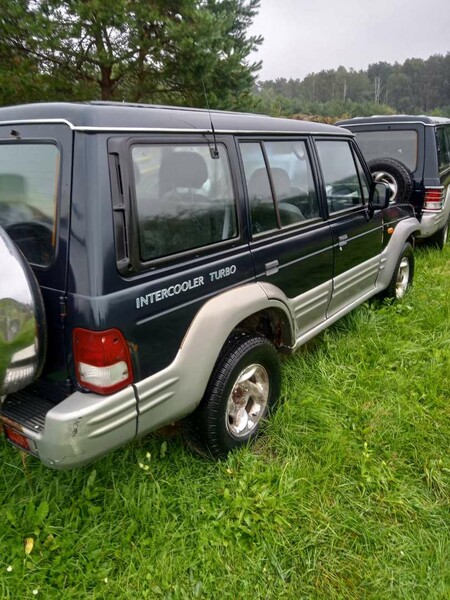 Photo 2 - Hyundai Galloper 1997 y parts