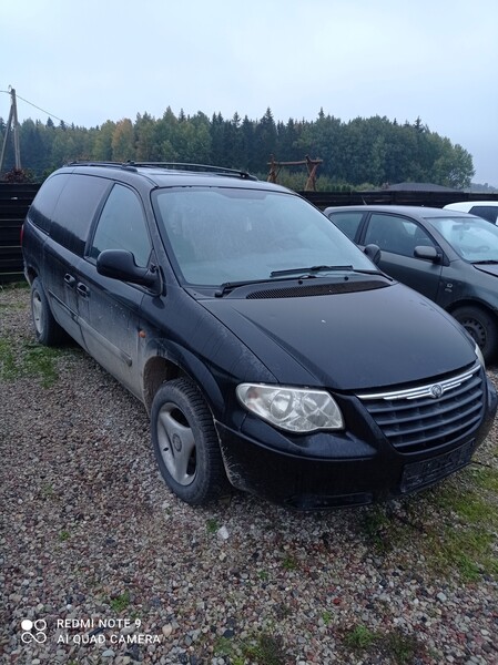 Photo 2 - Chrysler Grand Voyager 2006 y parts