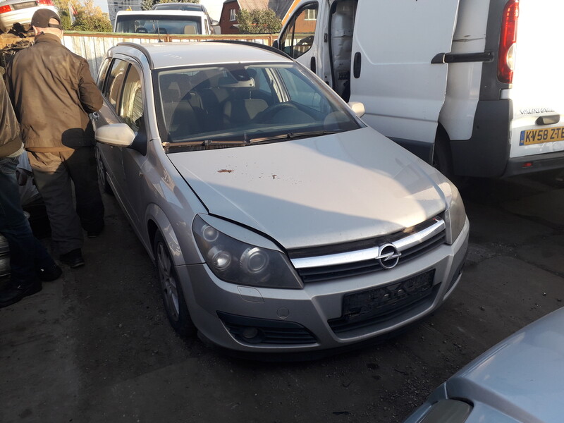 Opel Astra 2006 г запчясти