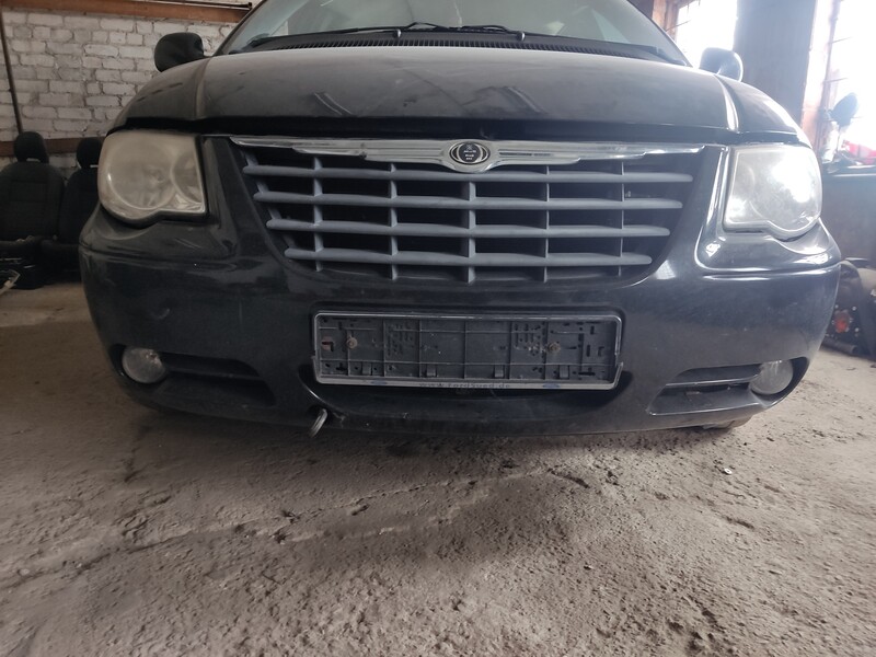 Photo 3 - Chrysler Voyager 2005 y parts