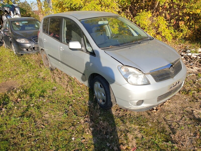 Nuotrauka 4 - Toyota Corolla Verso 2003 m dalys