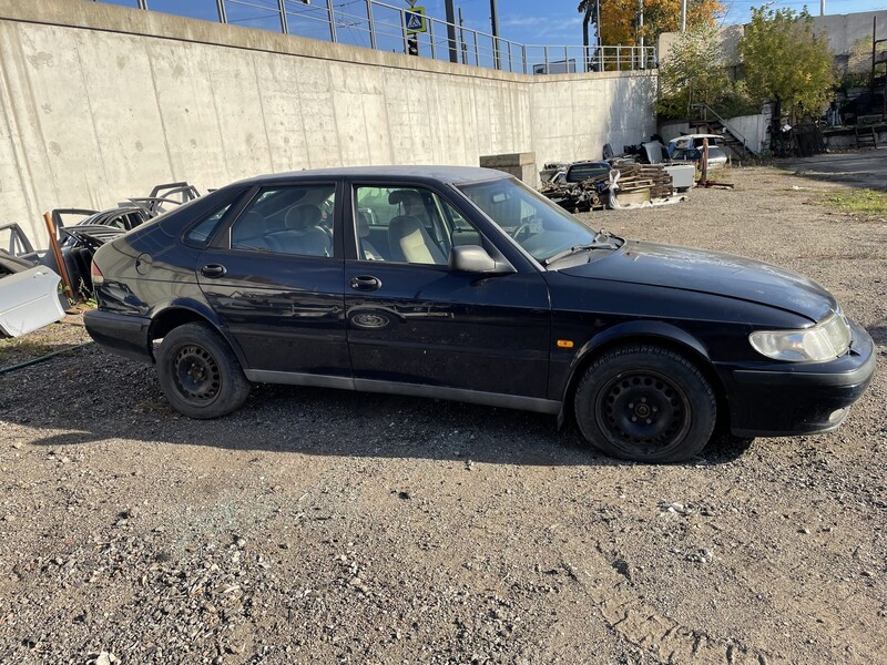 Photo 6 - Saab 9-3 1998 y parts