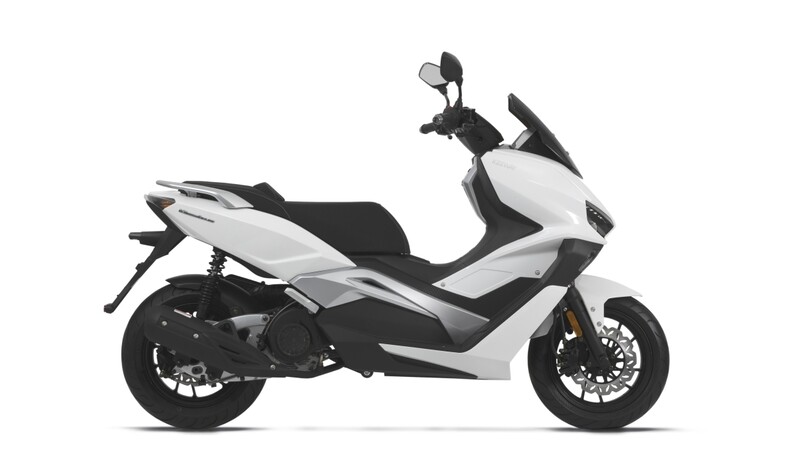 Keeway Vieste 2024 y Scooter / moped