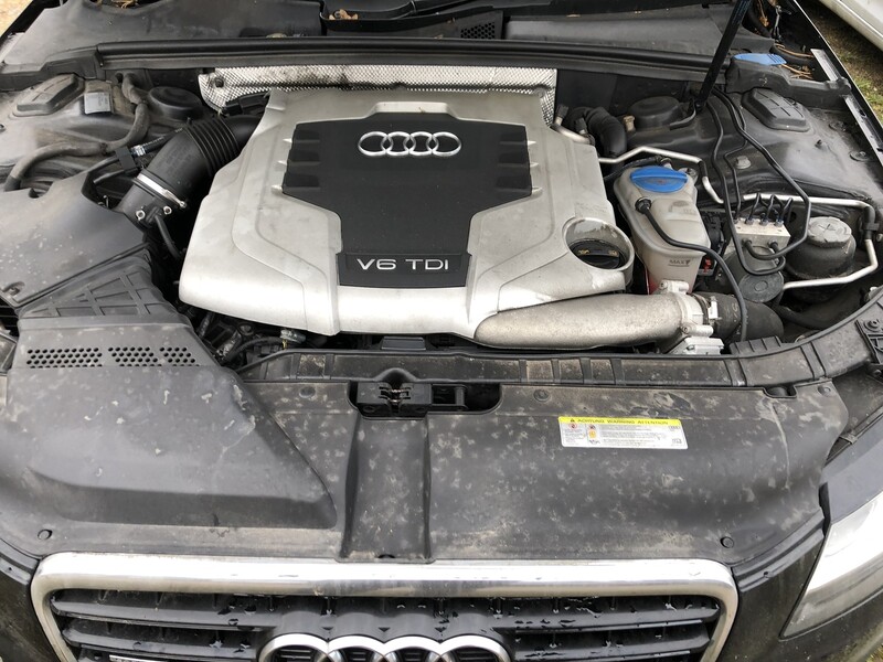 Фотография 7 - Audi A4 B8 2009 г запчясти