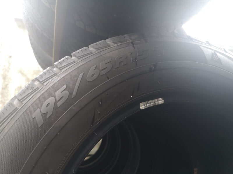 Photo 3 - Michelin R15 winter tyres passanger car