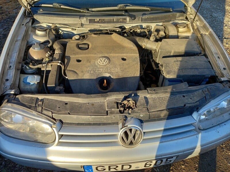 Nuotrauka 9 - Volkswagen Golf IV 2000 m dalys