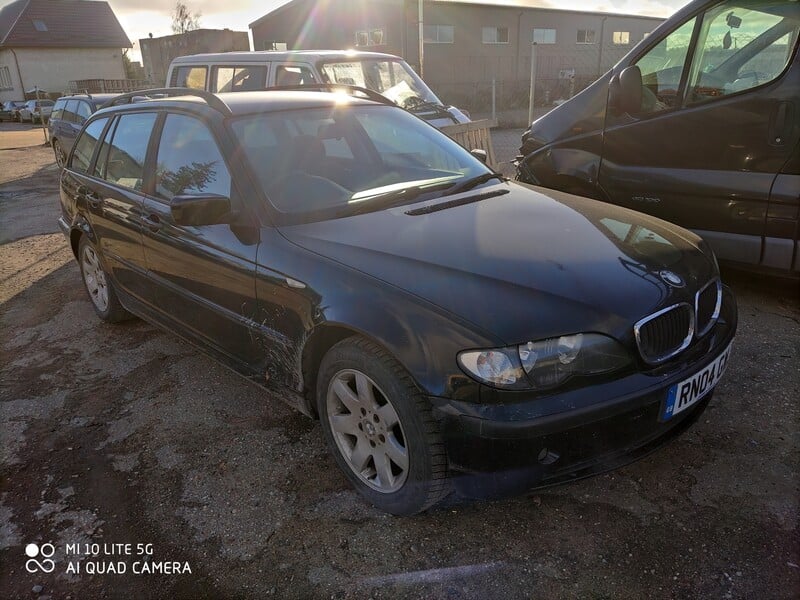 Photo 2 - Bmw 320 2004 y parts