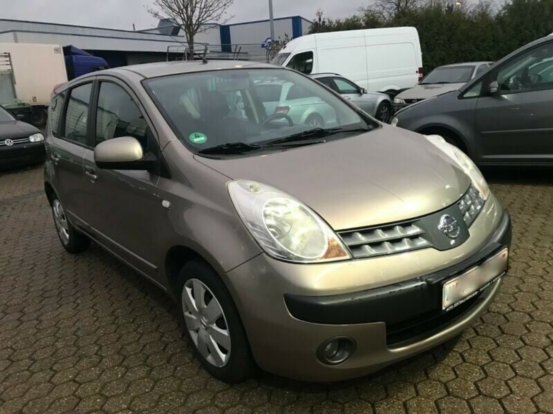 Photo 2 - Nissan Note I 2006 y parts