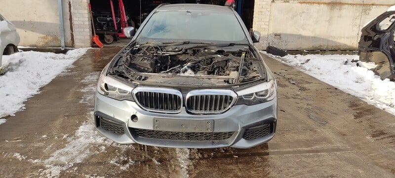 Photo 8 - Bmw 520 2019 y parts