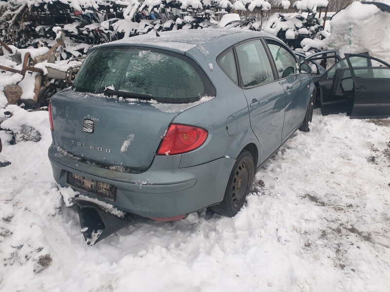 Photo 4 - Seat Toledo 2006 y parts