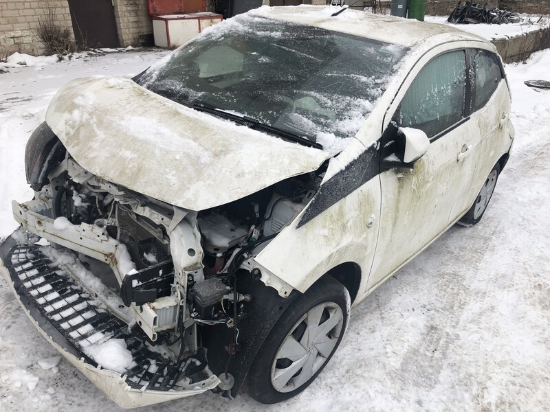 Photo 2 - Toyota Aygo 2018 y parts