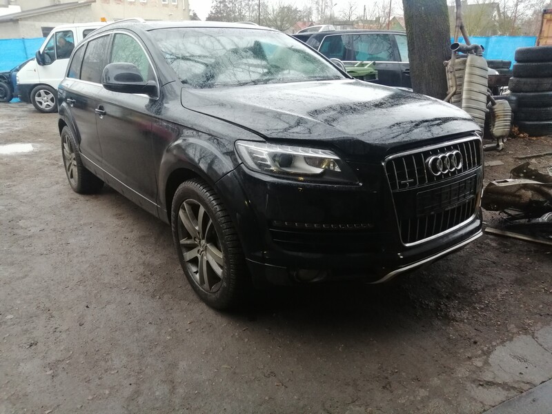 Audi Q7 2008 y parts