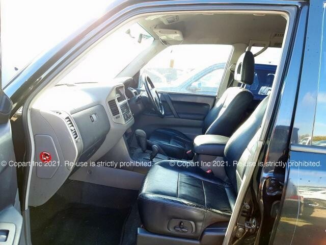 Photo 5 - Mitsubishi Pajero 2005 y parts