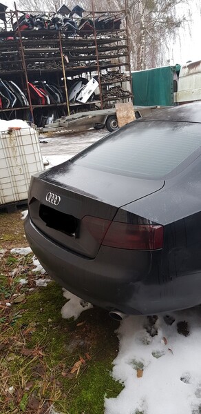 Photo 3 - Audi A5 2008 y parts