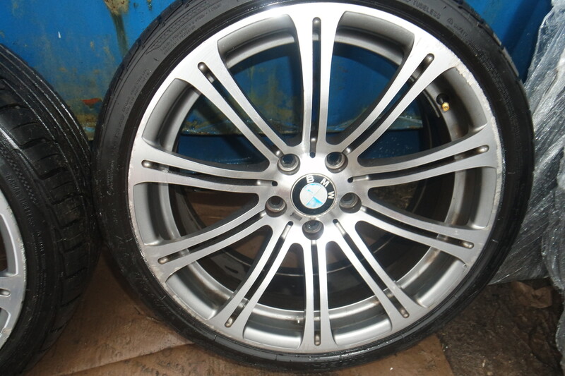 Nuotrauka 5 - BMW M3 R19 lengvojo lydinio ratlankiai
