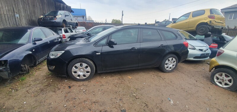 Photo 3 - Opel Astra IV 2011 y parts