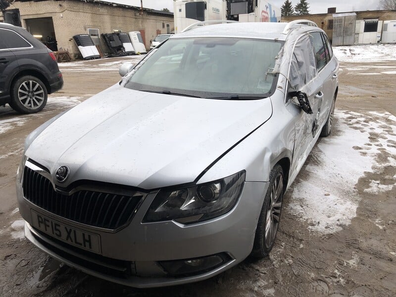 Фотография 4 - Skoda Superb 2015 г запчясти