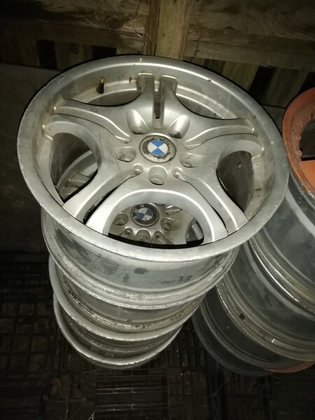 BMW 320 R17 литые диски