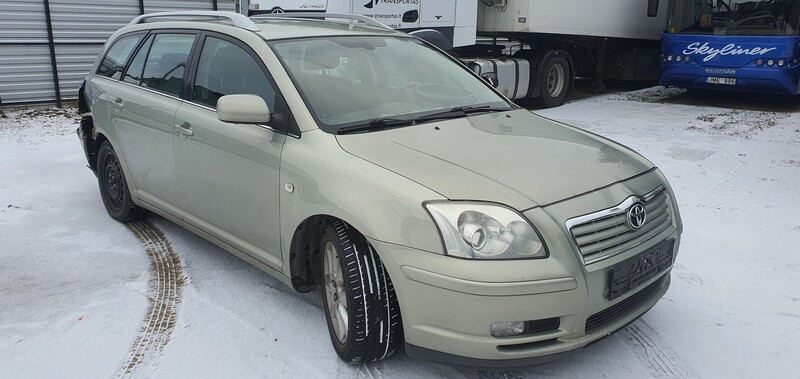 Photo 4 - Toyota Avensis II 2005 y parts