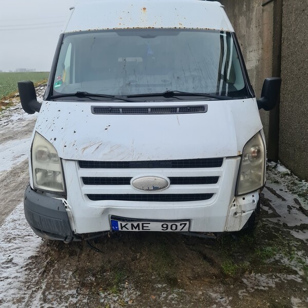 Photo 1 - Ford Transit 2010 y parts