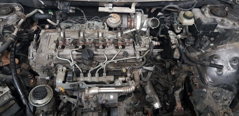 Photo 9 - Toyota Avensis II 2006 y parts