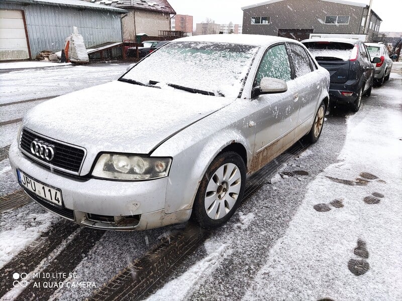 Nuotrauka 12 - Audi A4 2003 m dalys