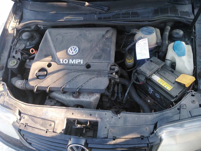 Volkswagen Polo 2001 y parts