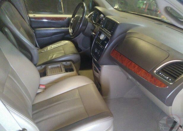 Nuotrauka 3 - Chrysler Town & Country 2012 m dalys
