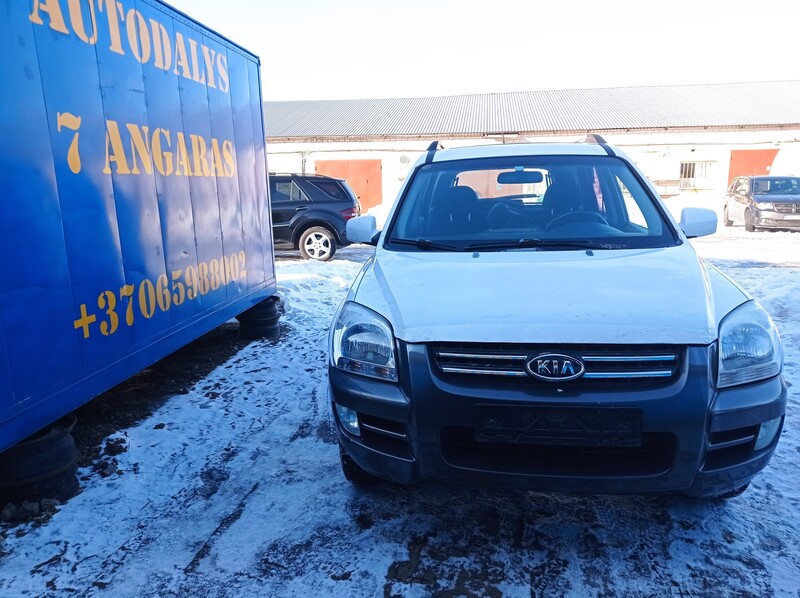 Kia Sportage 2005 г запчясти