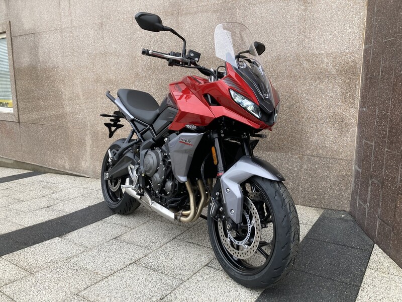 Photo 6 - Triumph Tiger 2024 y Touring / Sport Touring motorcycle