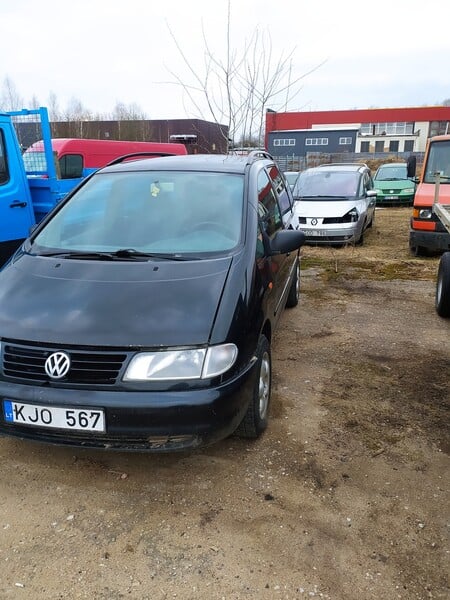 Photo 2 - Volkswagen Sharan 1996 y parts