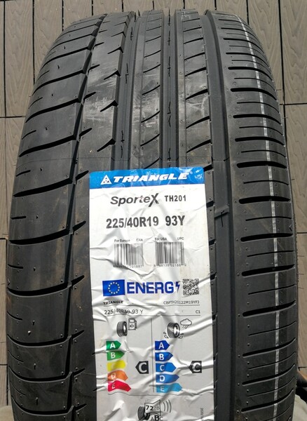 Photo 2 - Triangle R19 summer tyres passanger car